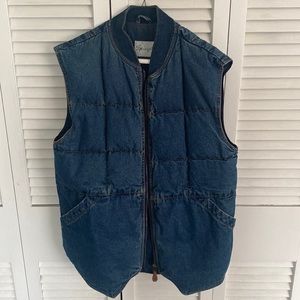 Vintage women’s insulated jean vest size Medium